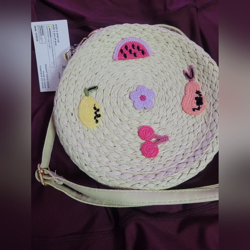 Nwt Round Cream Woven Bag with Fruit Accents